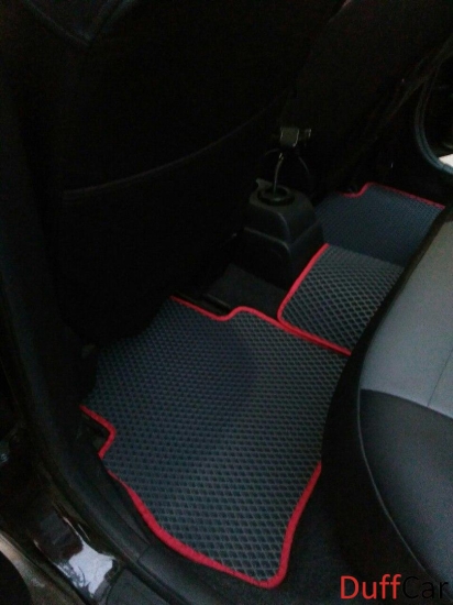 Автомобильные коврики Nissan Tiida I (C11) Хэтчбек, Левый руль (2004 - 2014)